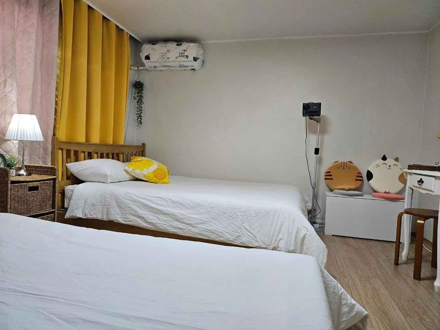 On Stay Hyehwa Seoul 0*,  South Korea